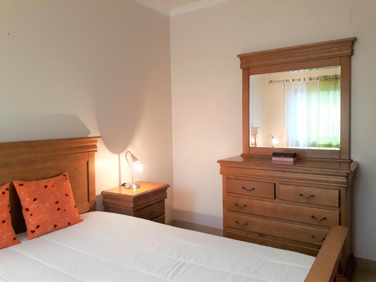 Appartamento T2 Tahiti - Terraco, Familiar, Garagem, Wifi Quarteira Esterno foto