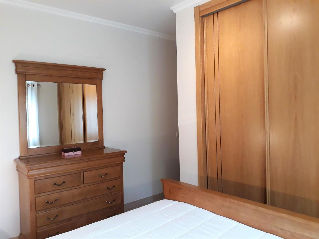 Appartamento T2 Tahiti - Terraco, Familiar, Garagem, Wifi Quarteira Esterno foto