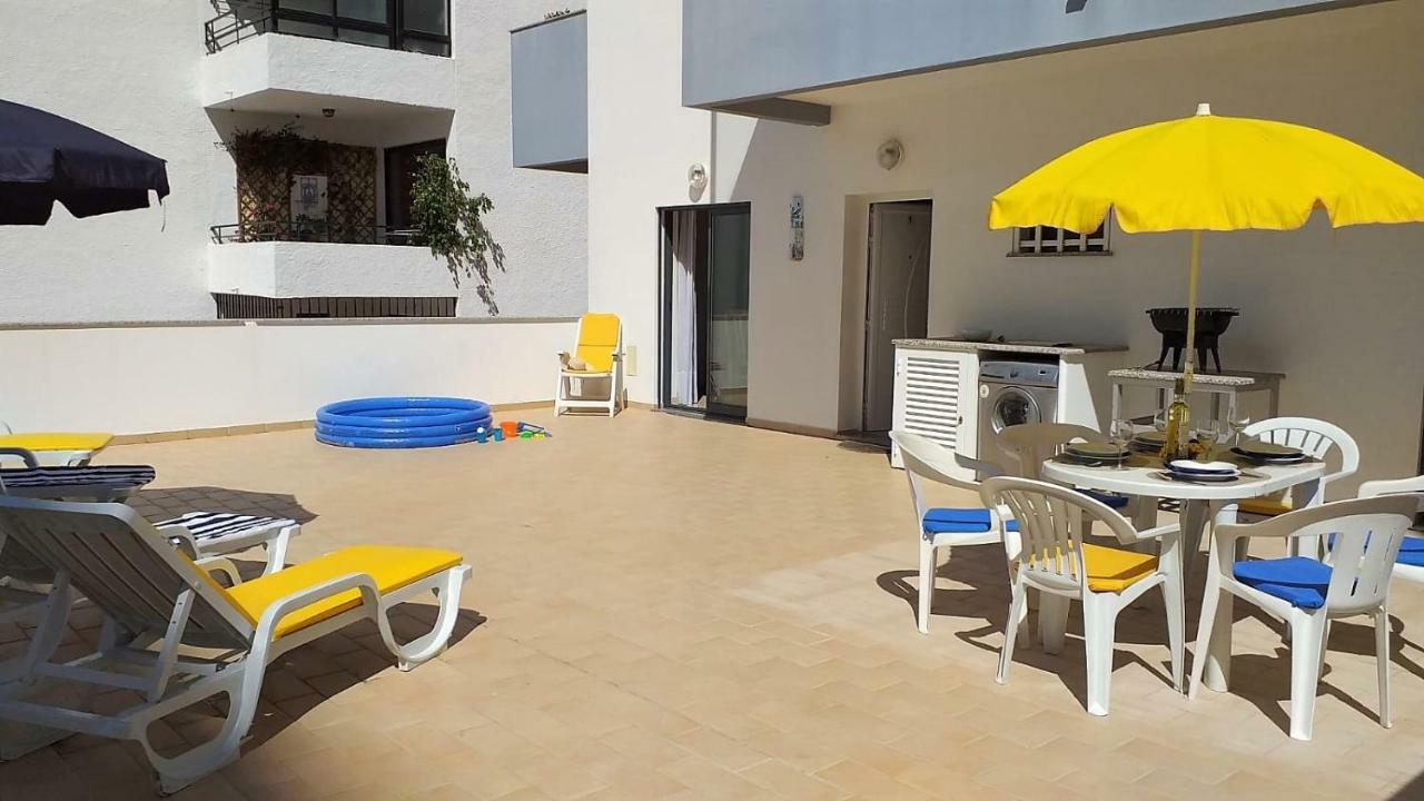 Appartamento T2 Tahiti - Terraco, Familiar, Garagem, Wifi Quarteira Esterno foto