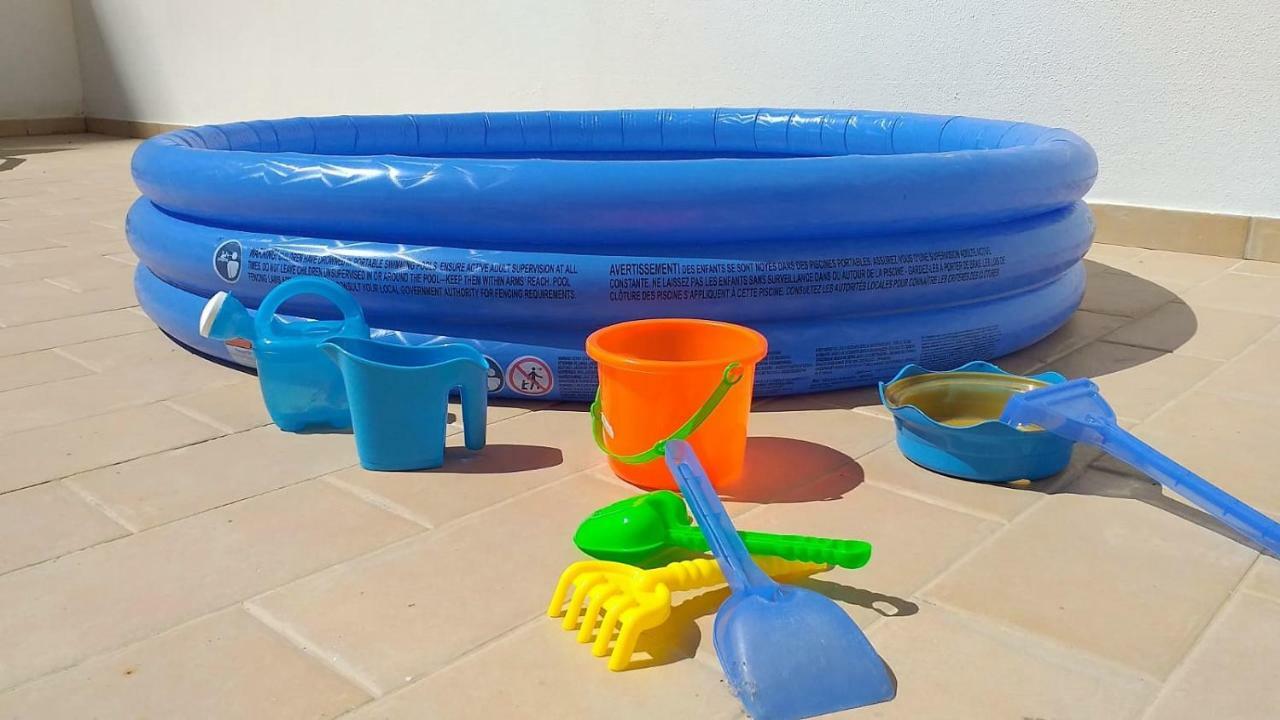 Appartamento T2 Tahiti - Terraco, Familiar, Garagem, Wifi Quarteira Esterno foto