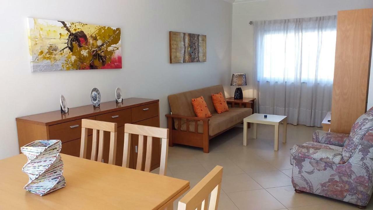 Appartamento T2 Tahiti - Terraco, Familiar, Garagem, Wifi Quarteira Esterno foto